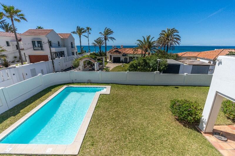 Villa til salg i Marbella, Málaga