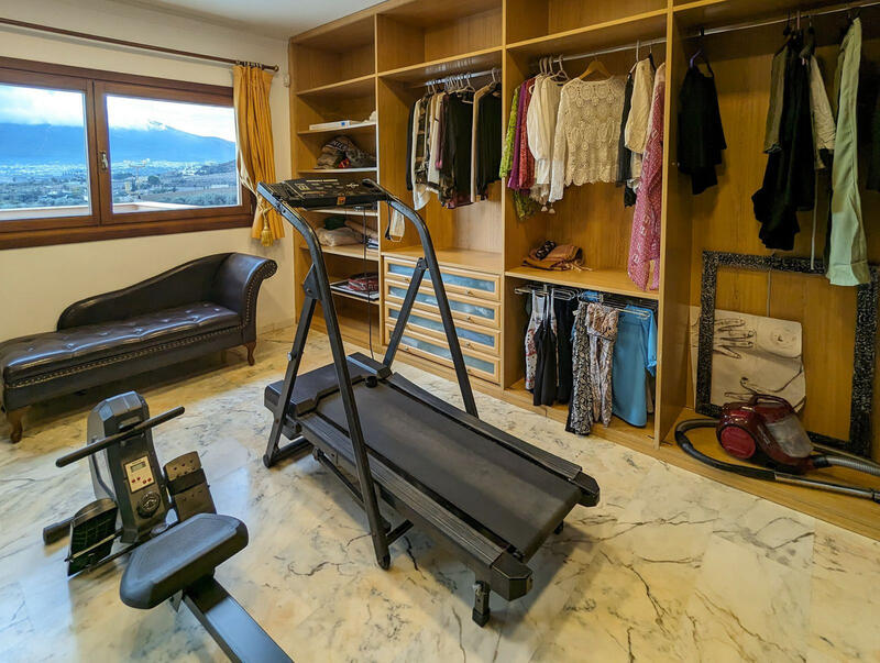 4 Cuarto Villa en venta
