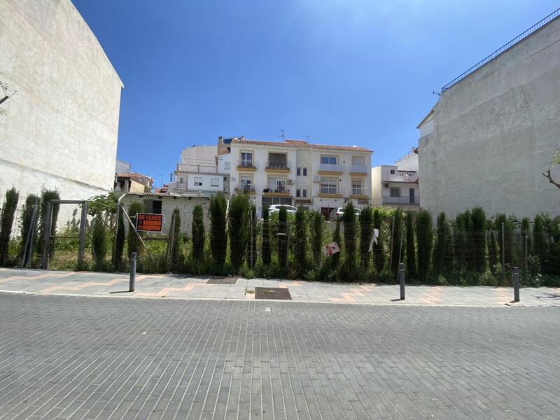 Grundstück zu verkaufen in Mijas Costa, Málaga