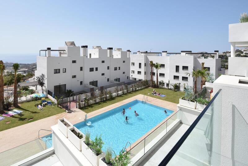 Apartamento en venta en Benalmadena, Málaga
