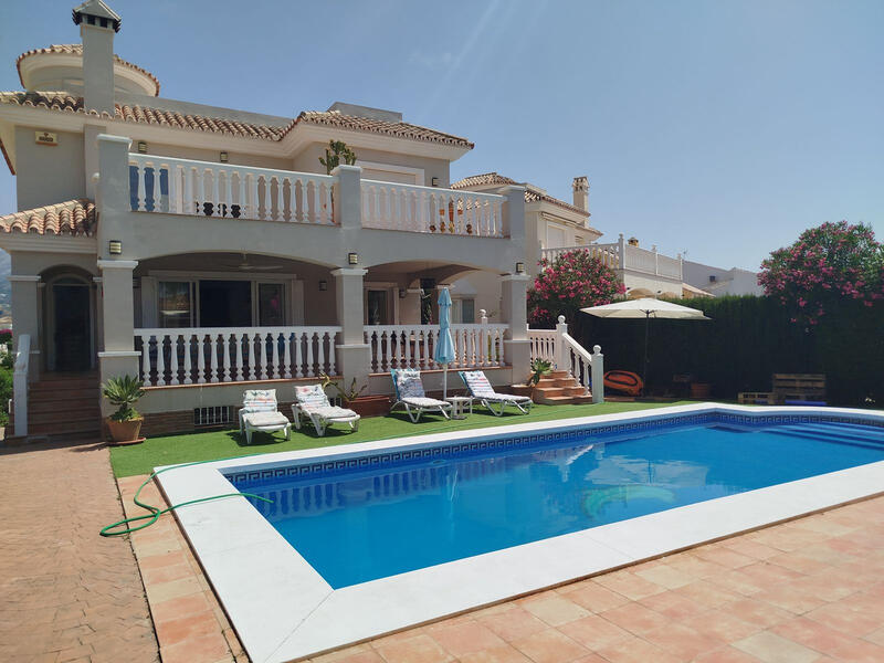 4 bedroom Villa for sale