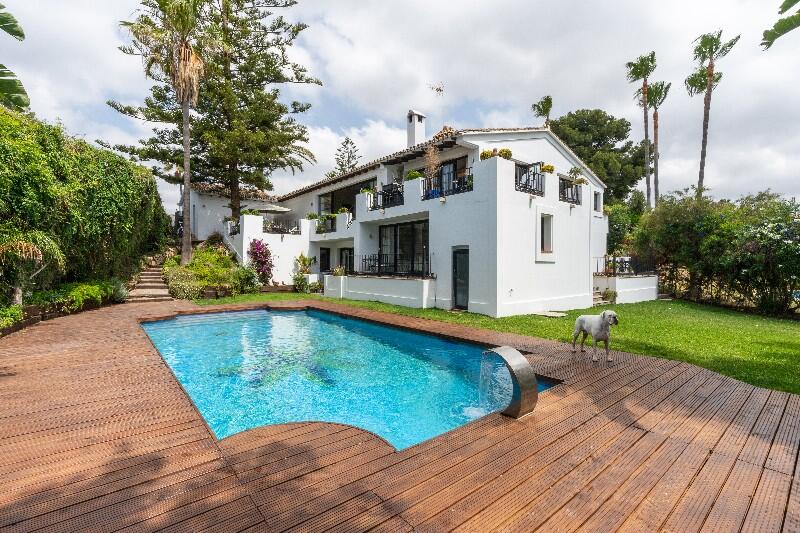 Villa til salg i Marbella, Málaga