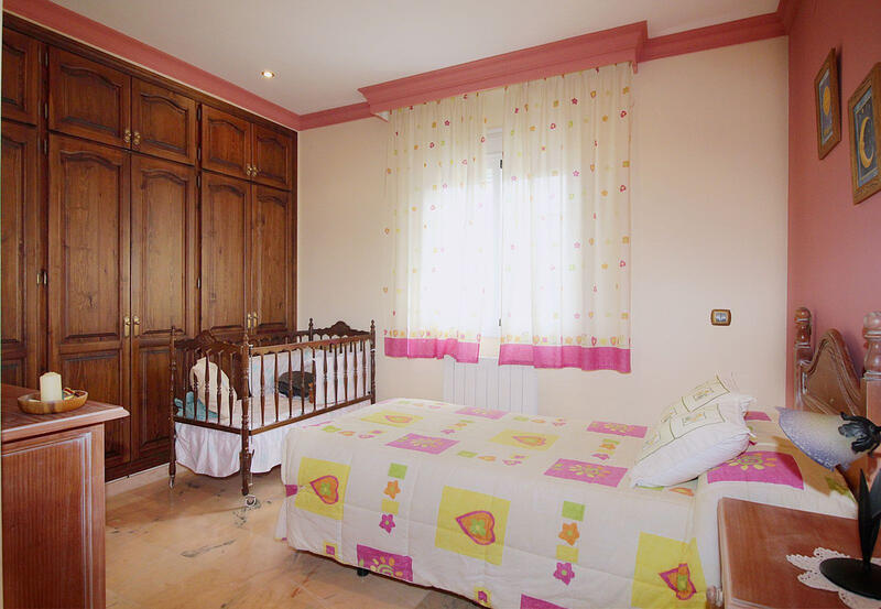 6 Cuarto Villa en venta