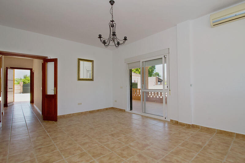 6 Schlafzimmer Villa zu verkaufen