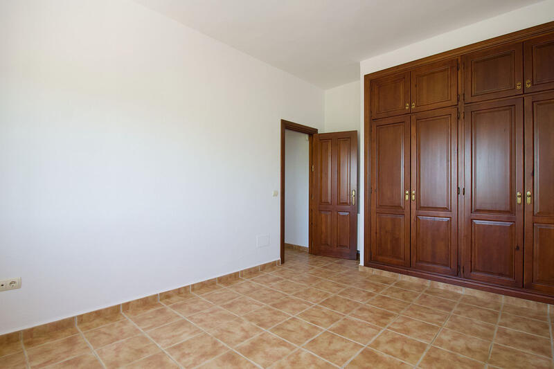 6 Schlafzimmer Villa zu verkaufen