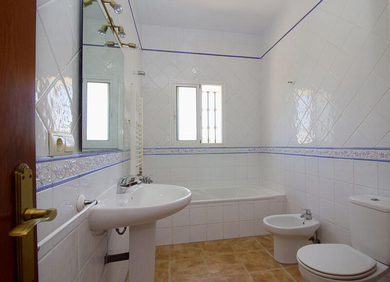 6 Schlafzimmer Villa zu verkaufen