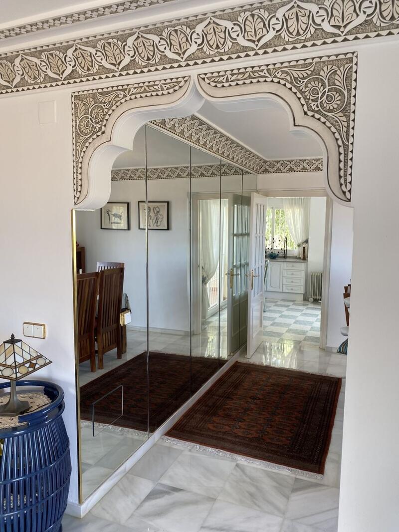 4 slaapkamer Villa Te koop