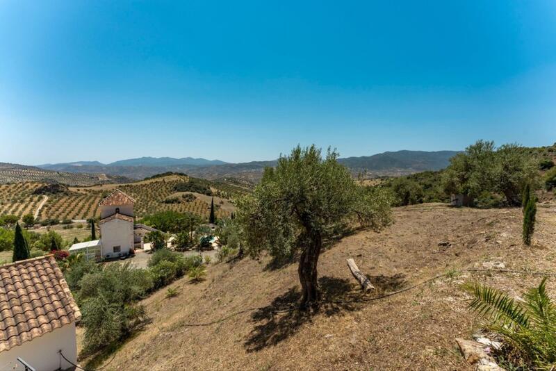 13 bedroom Villa for sale