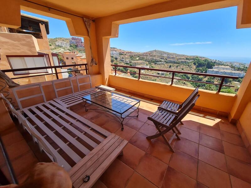 Duplex til salg i Calahonda, Málaga