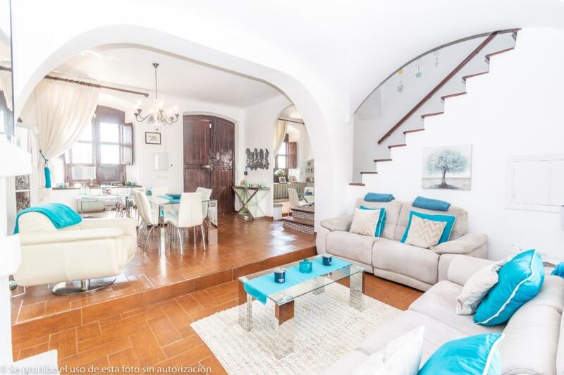 4 bedroom Country House for sale