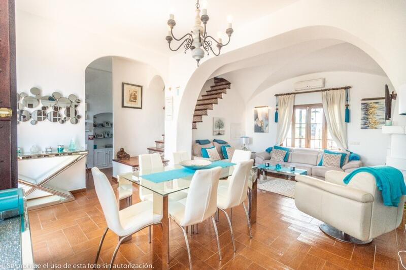 4 bedroom Country House for sale