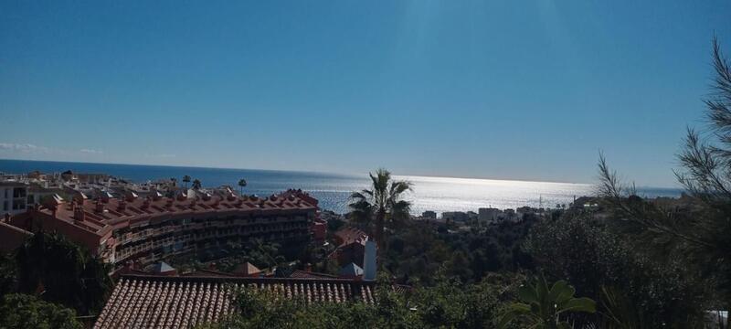 вилла продается в Fuengirola, Málaga