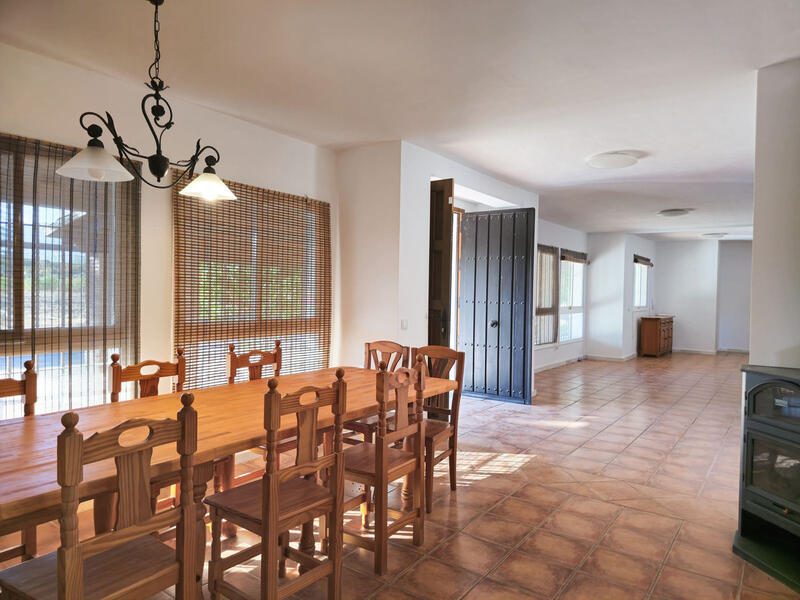 6 chambre Auberge à vendre