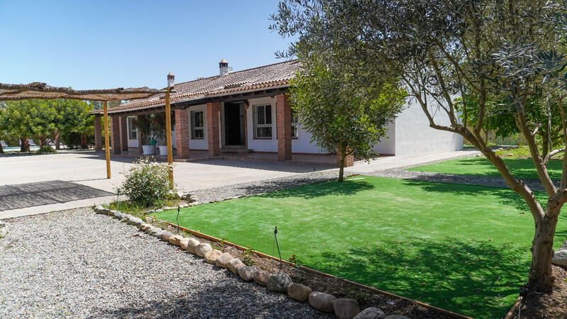 6 chambre Auberge à vendre