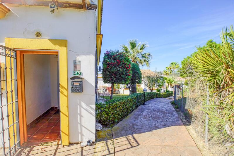 2 Cuarto Adosado en venta