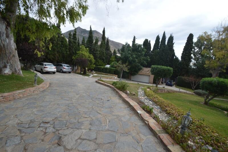4 bedroom Villa for sale