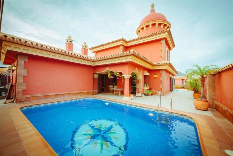 Villa for sale in Mijas Costa, Málaga