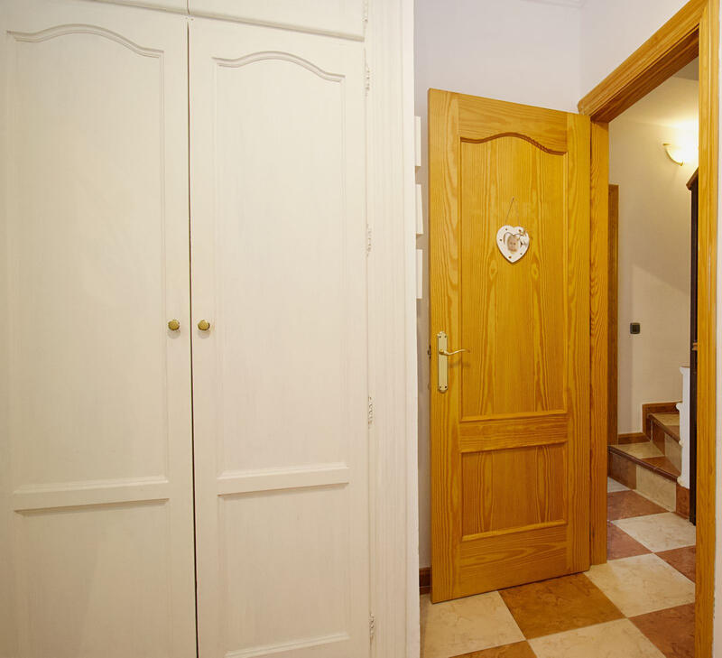 3 bedroom Townhouse for sale