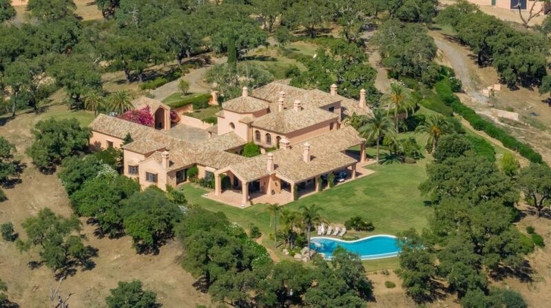 Villa til salgs i Ojen, Málaga