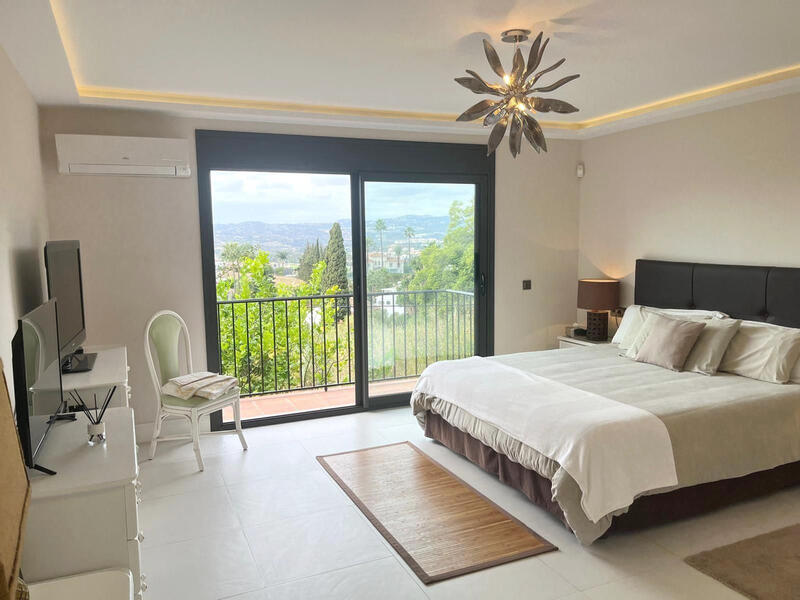 4 Cuarto Villa en venta