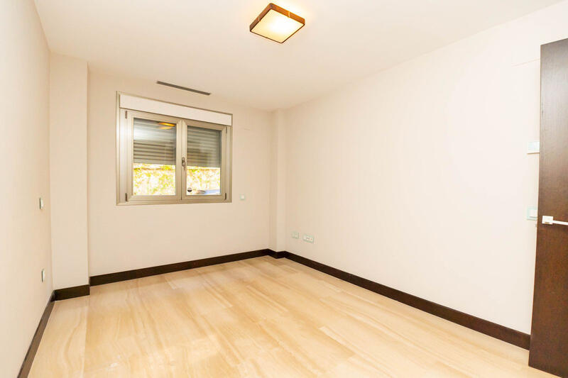 2 slaapkamer Appartement Te koop