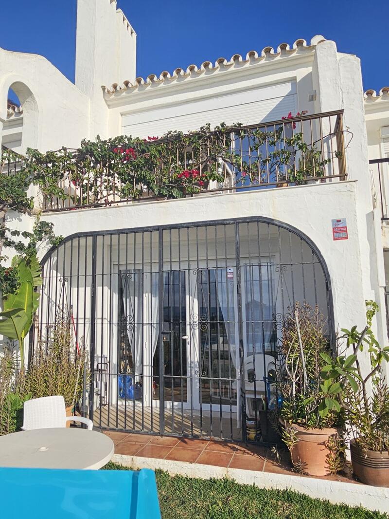 Duplex til salg i Calahonda, Málaga