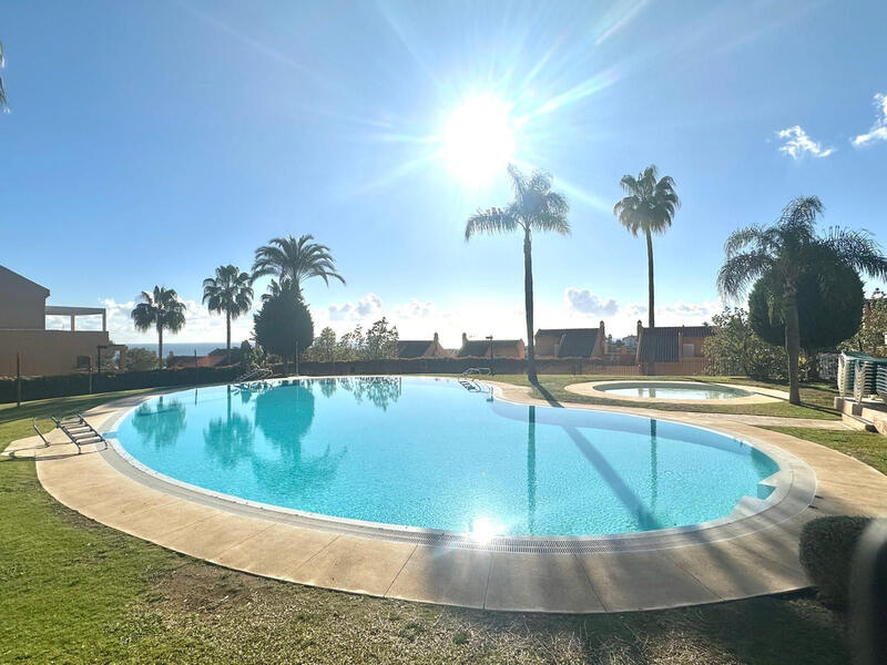 Apartment for sale in Elviria, Málaga