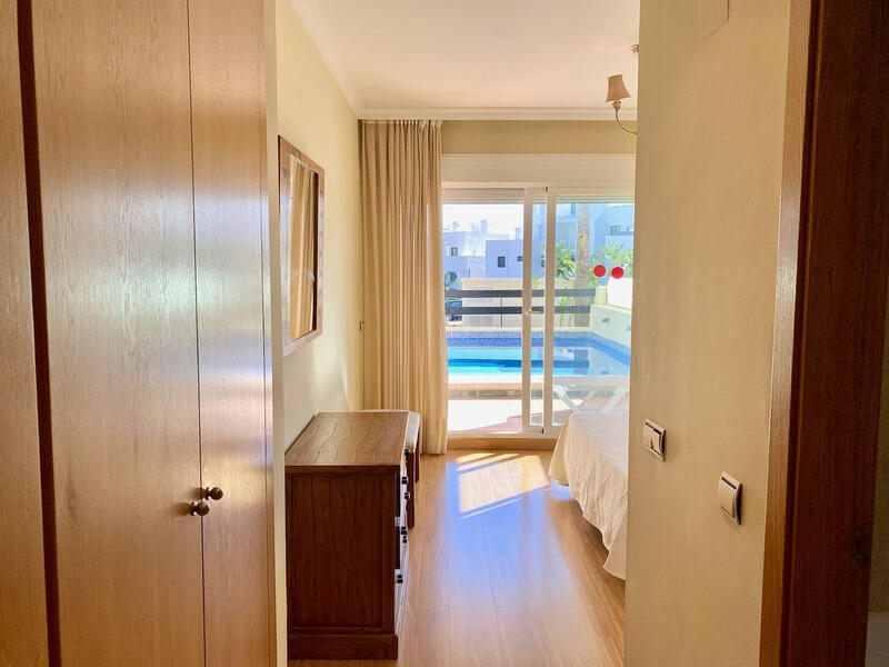 2 slaapkamer Appartement Te koop