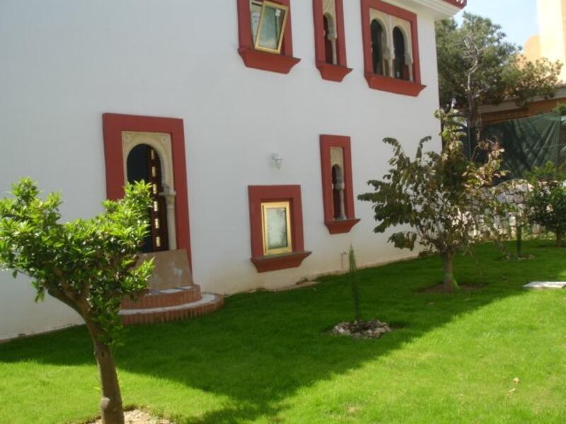 8 Schlafzimmer Villa zu verkaufen