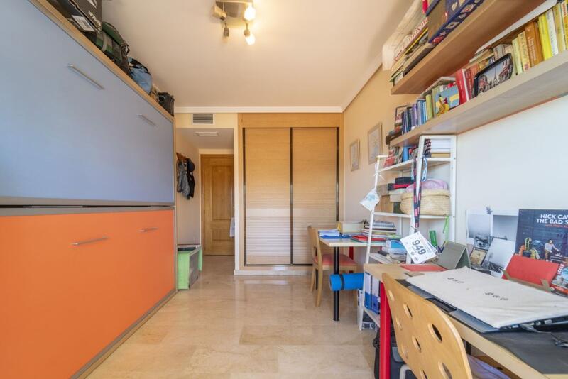 2 slaapkamer Appartement Te koop