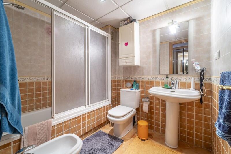 2 slaapkamer Appartement Te koop