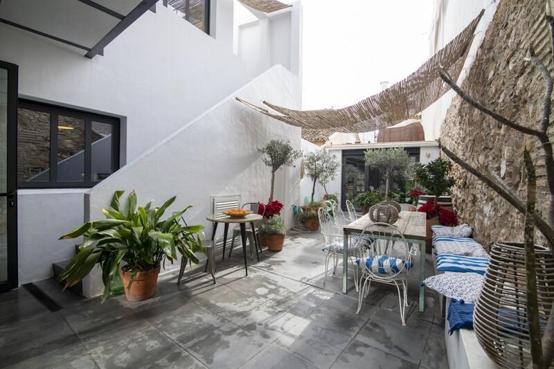 городская тюрьма продается в Estepona, Málaga