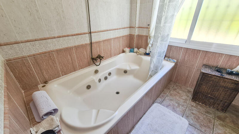 5 soveværelse Villa til salg
