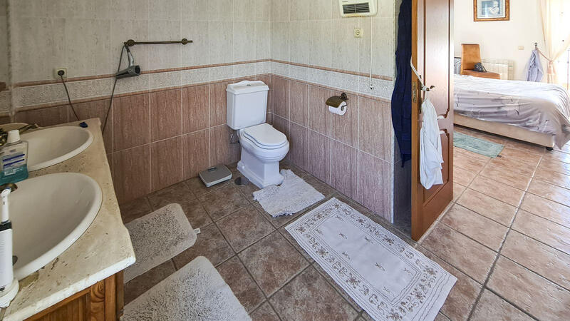 5 soveværelse Villa til salg