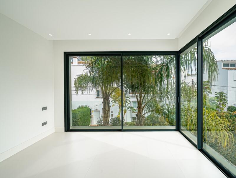 5 Cuarto Villa en venta