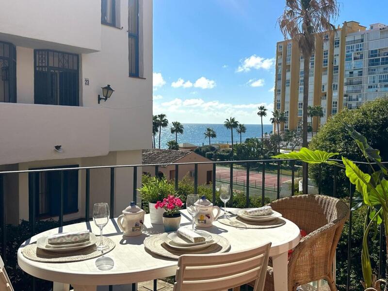 Apartment for sale in Calahonda, Málaga