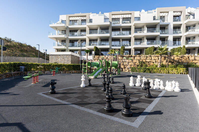 3 bedroom Apartment for sale