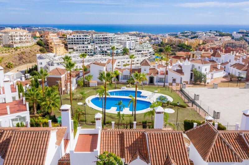 городская тюрьма продается в Riviera del Sol, Málaga