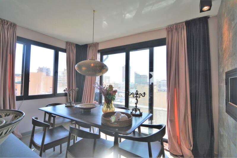 5 bedroom Apartment for sale