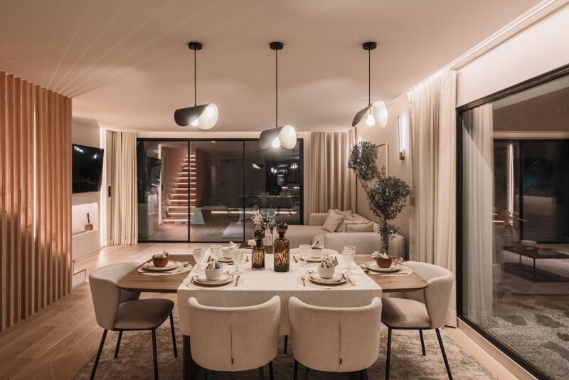 4 bedroom Townhouse for sale
