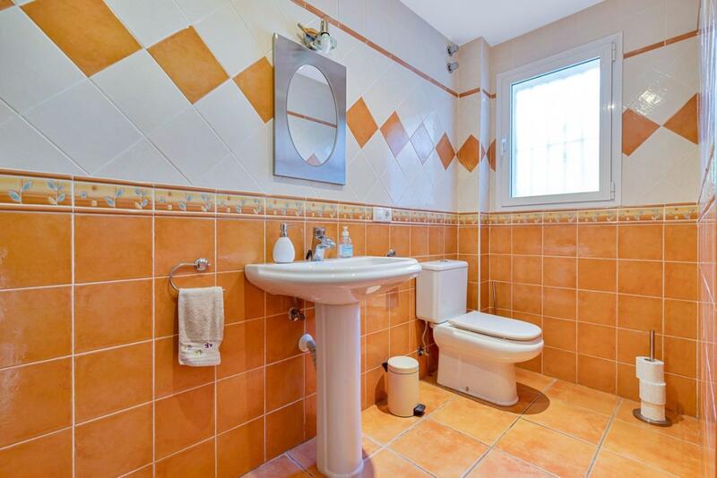 4 slaapkamer Villa Te koop