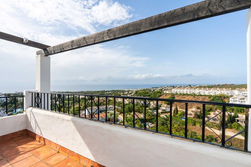 3 bedroom Apartment for sale