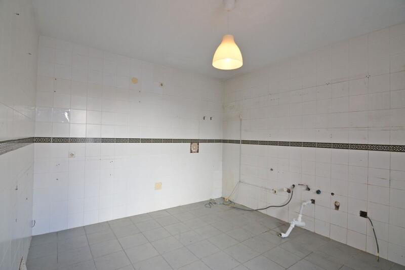 3 slaapkamer Gezinswoning Te koop