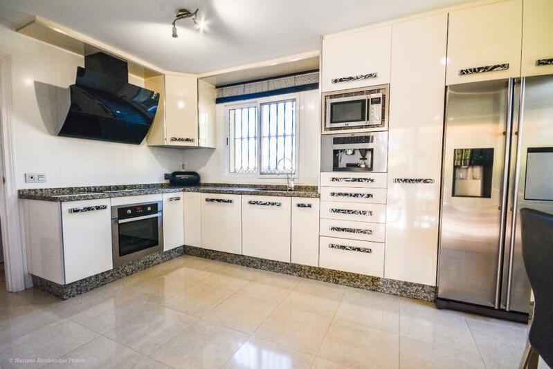 5 bedroom Villa for sale