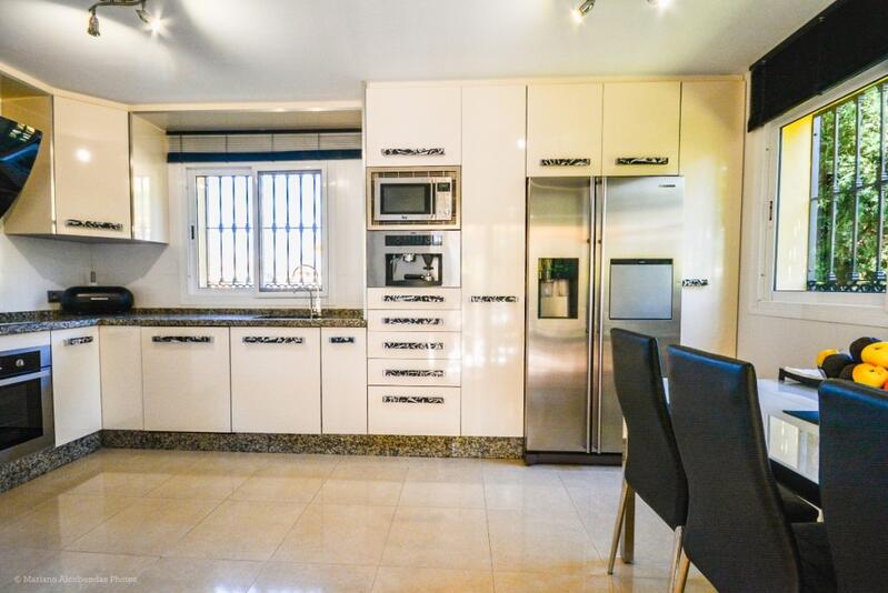 5 bedroom Villa for sale