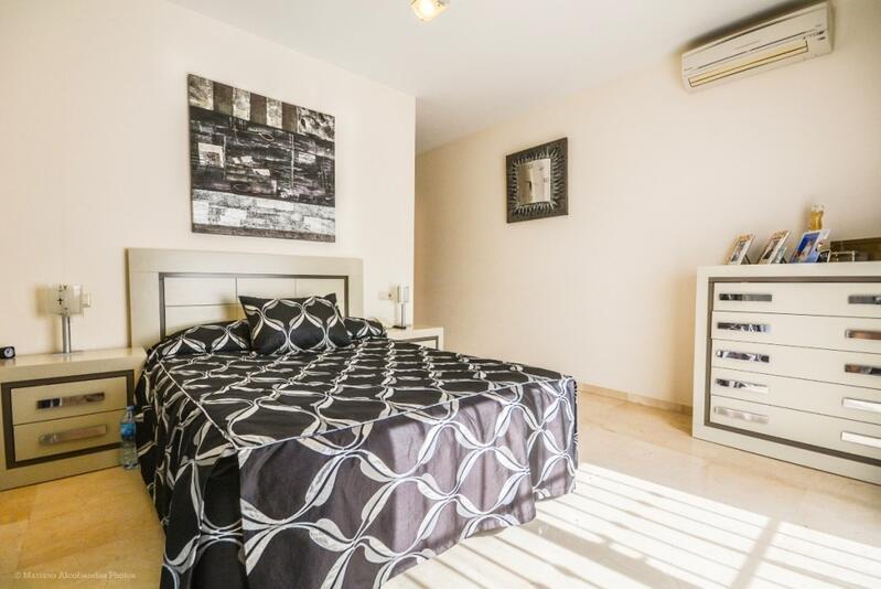 5 bedroom Villa for sale