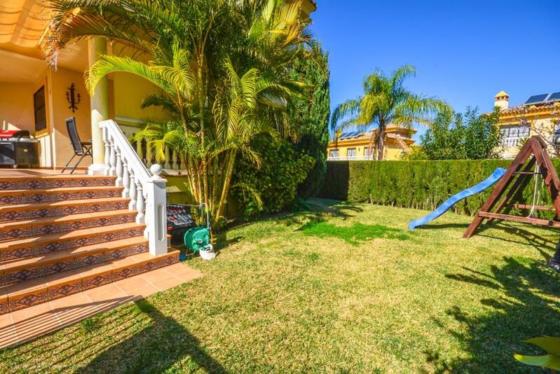 5 bedroom Villa for sale