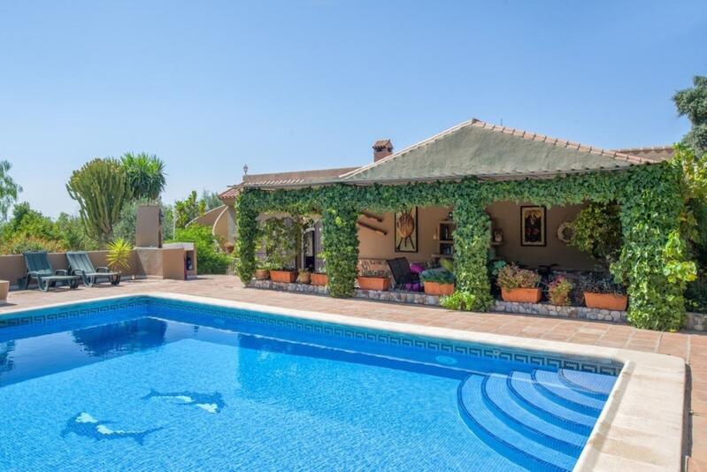 7 bedroom Villa for sale