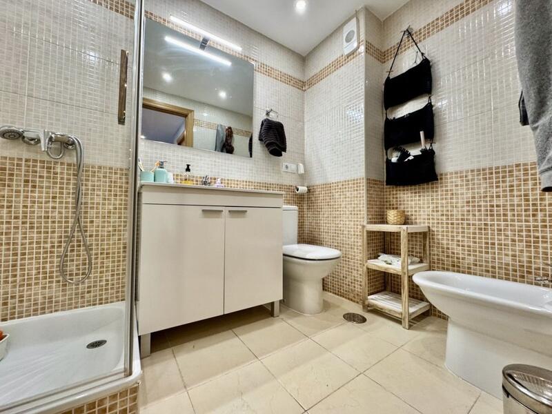 3 chambre Appartement à vendre