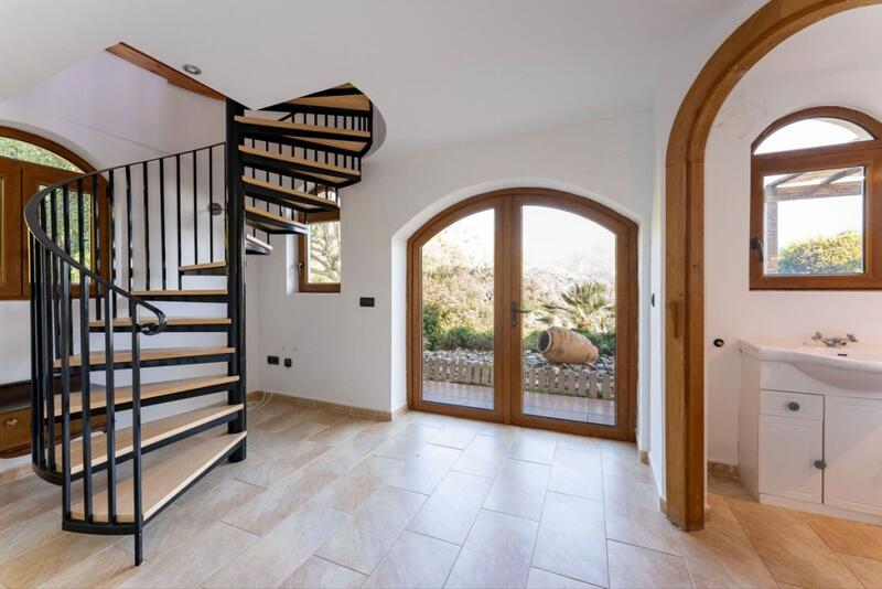 5 bedroom Villa for sale